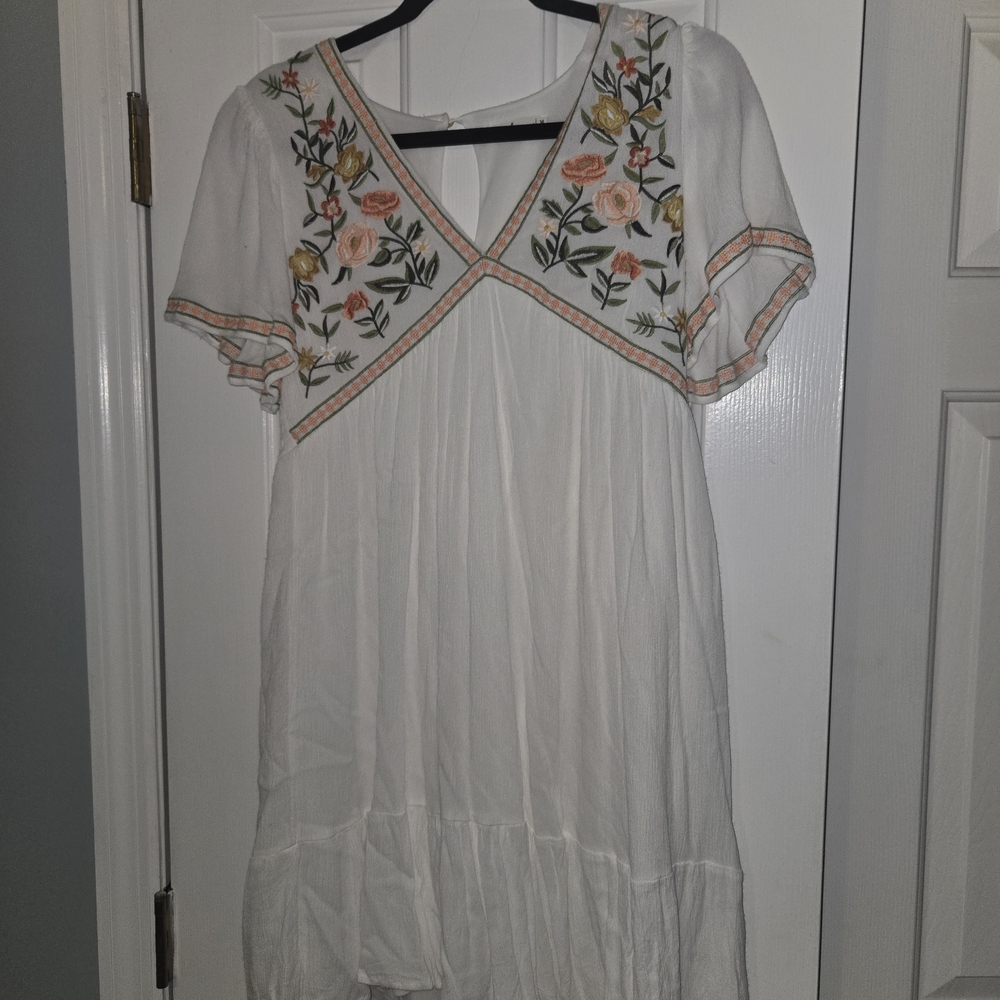 Three Bird Nest White Dress with Floral Embroidery